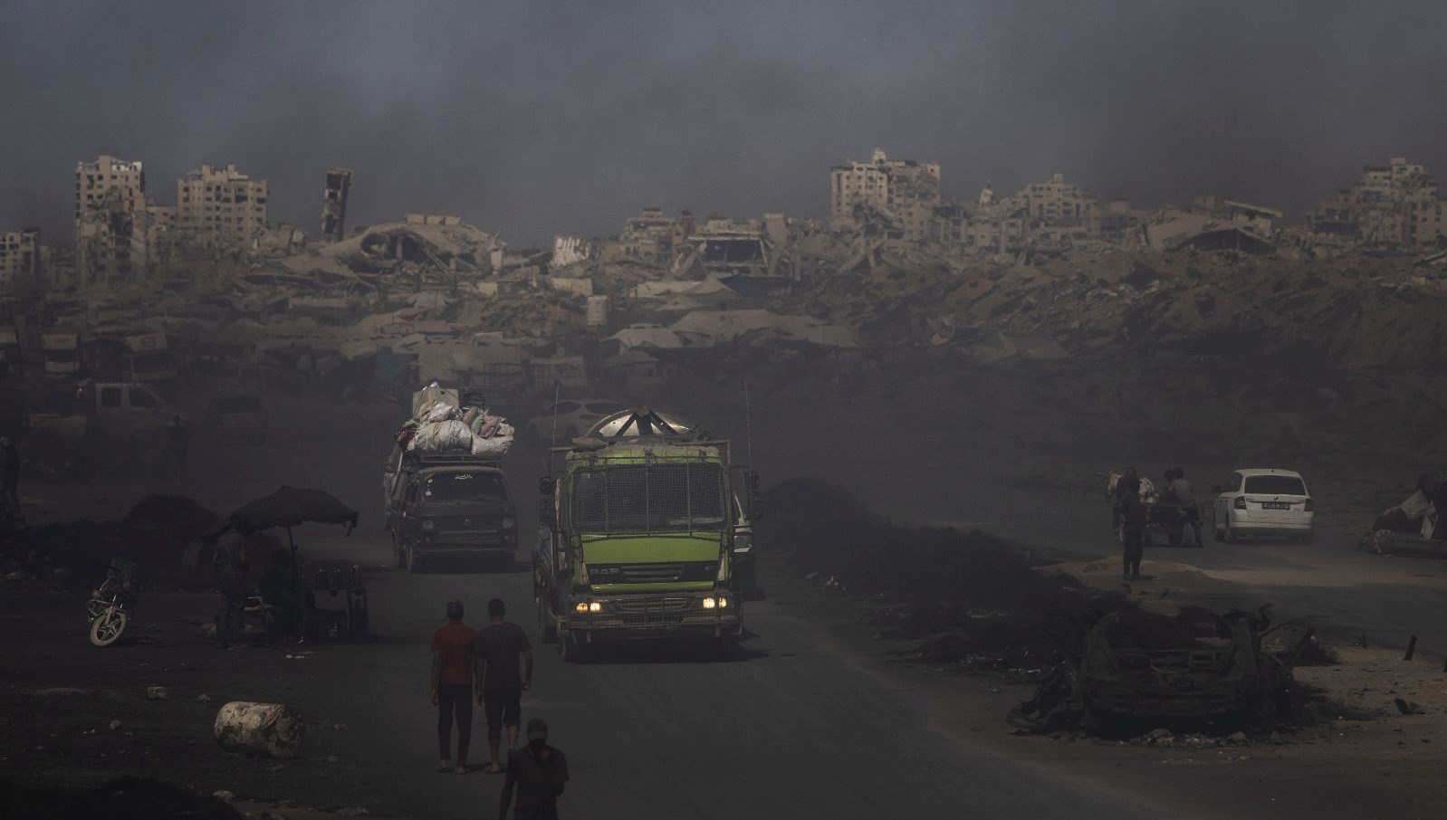 israil yine gazzeyi vurdu 33 olu 25 kayip xLk7lfvX