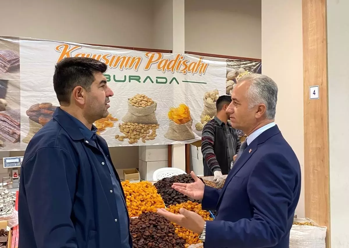 malatya kayisisi tartismalarina tepki AMwiKUGH.jpg