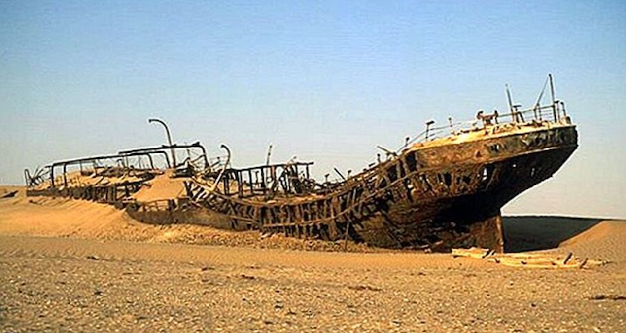 Çölün Derinliklerinde Ortaya Çıkan Okyanus Gemisi: Hazine Var Ama İnsan Yok