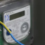 antalyada-bir-garip-olay-ev-sahibinin-borcu-nedeniyle-tum-binanin-elektrigi-kesildi-x2IjrTYA